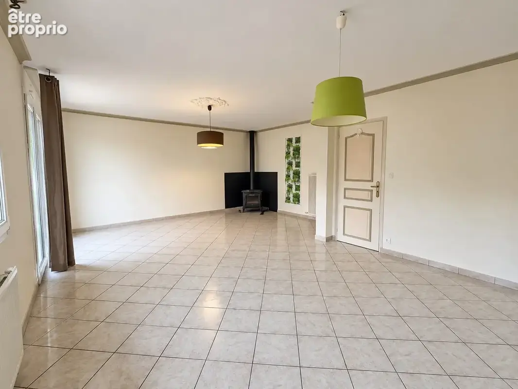 Maison 7 pièces 121 m² à vendre à La Meziere (35520) - photo 2