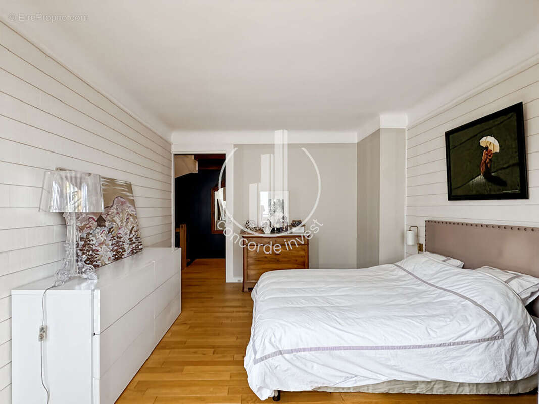 Maison à BOIS-COLOMBES