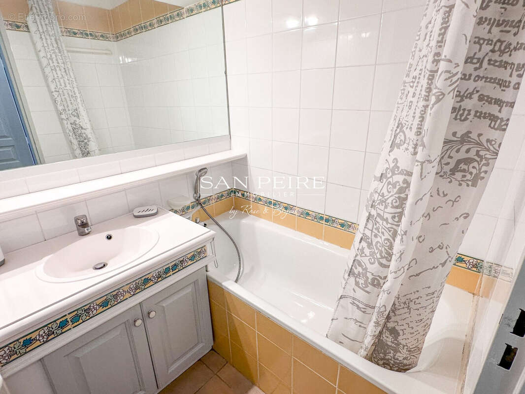 Appartement 29 m² à Les Issambres  - photo 8