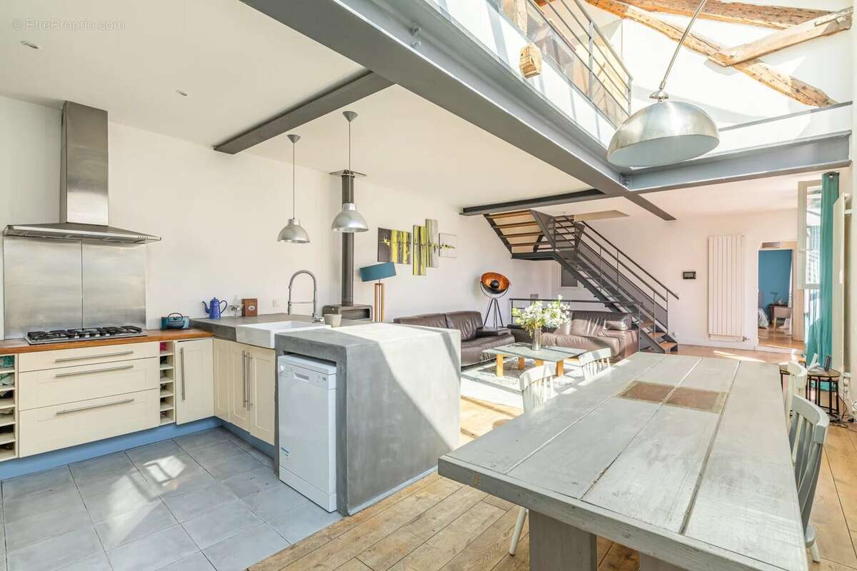 Appartement à SAINT-DENIS