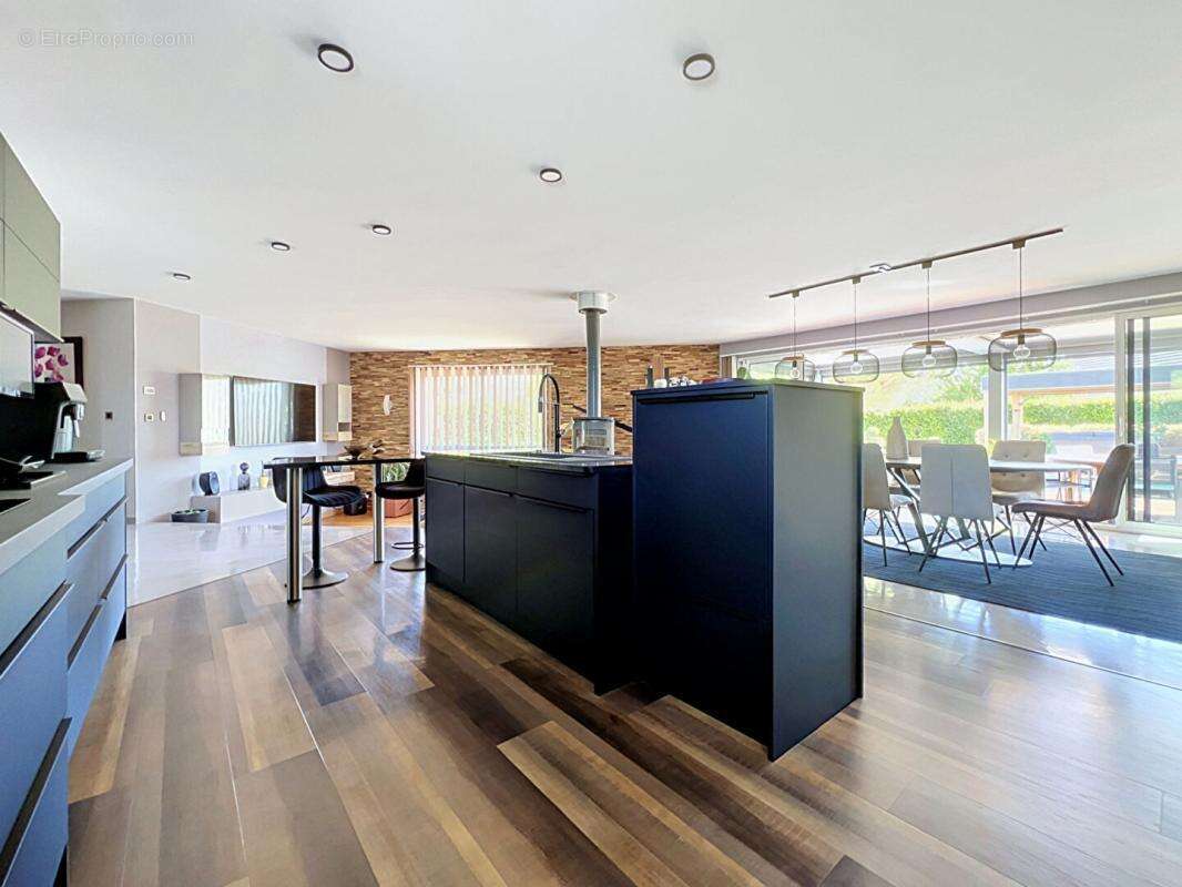 Villa avec piscine Champdotre 7 pièces 165 m2 - photo 8