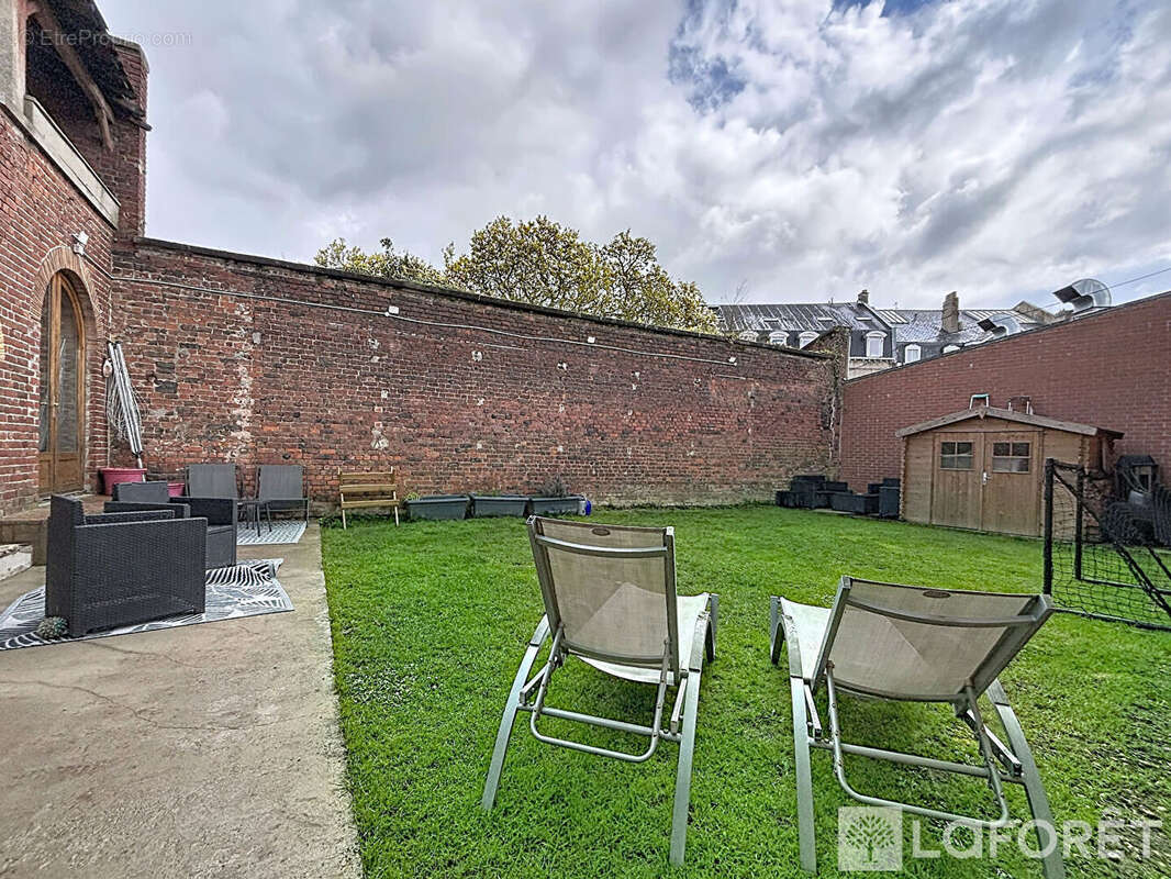 Maison à ARMENTIERES