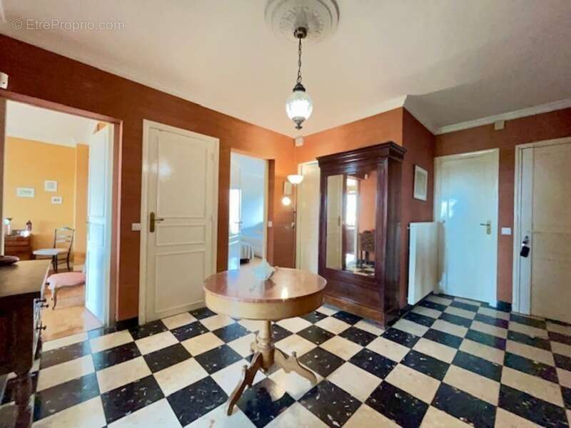 Appartement à SAVIGNY-SUR-ORGE