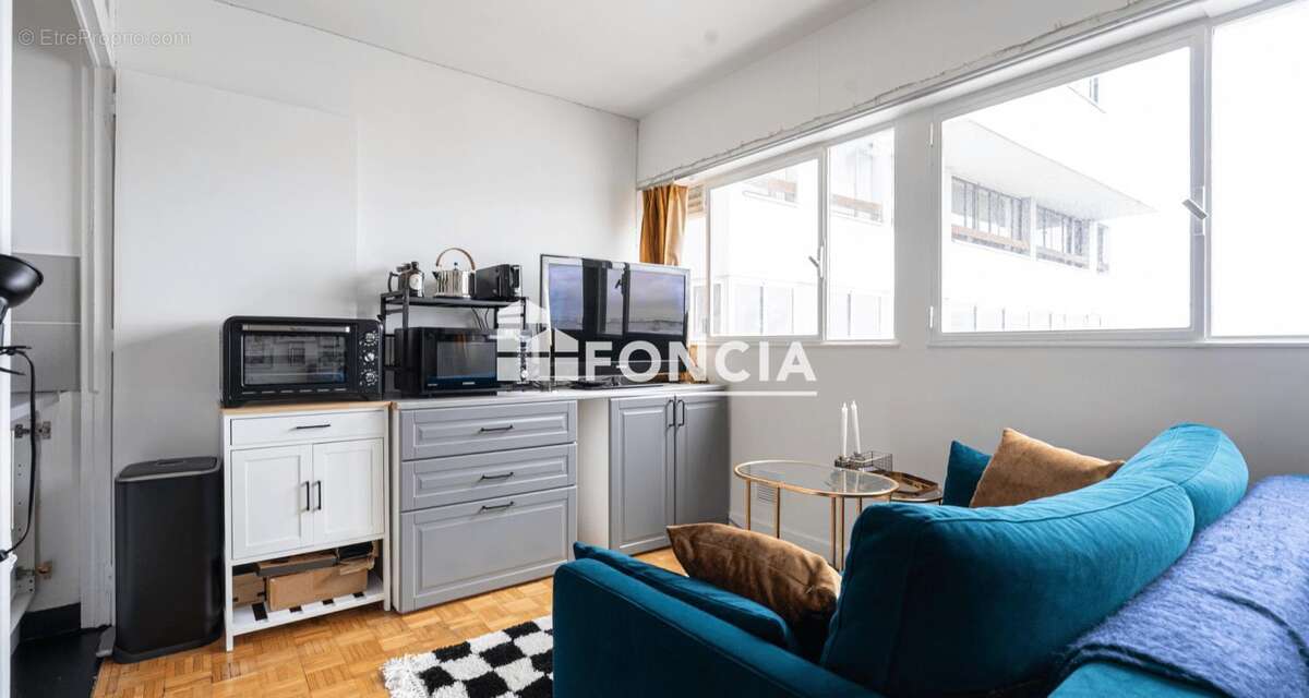 Appartement à PARIS-12E