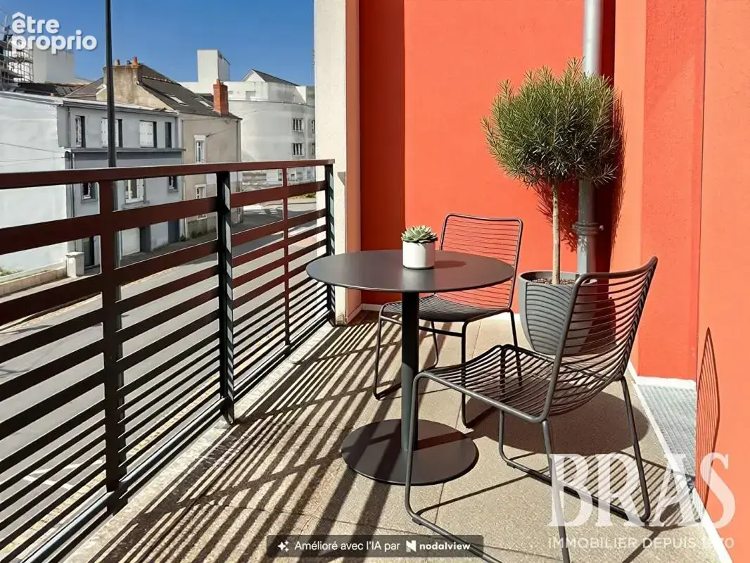 Appartement  T3 Nantes - Zola -balcon et parking - photo 2