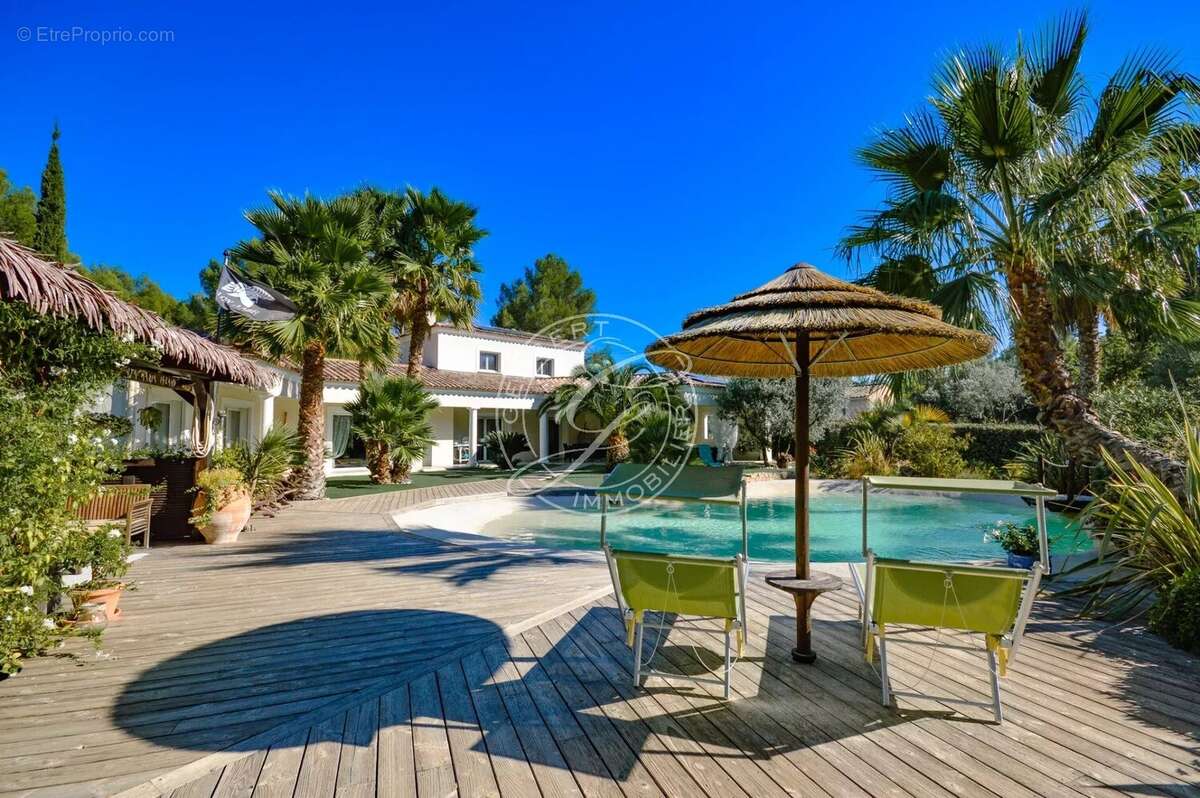 Maison à DRAGUIGNAN