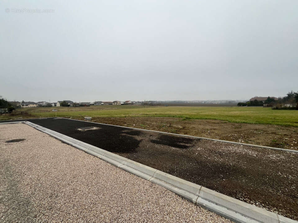 Terrain 375 m² à Volstroff  - photo 3