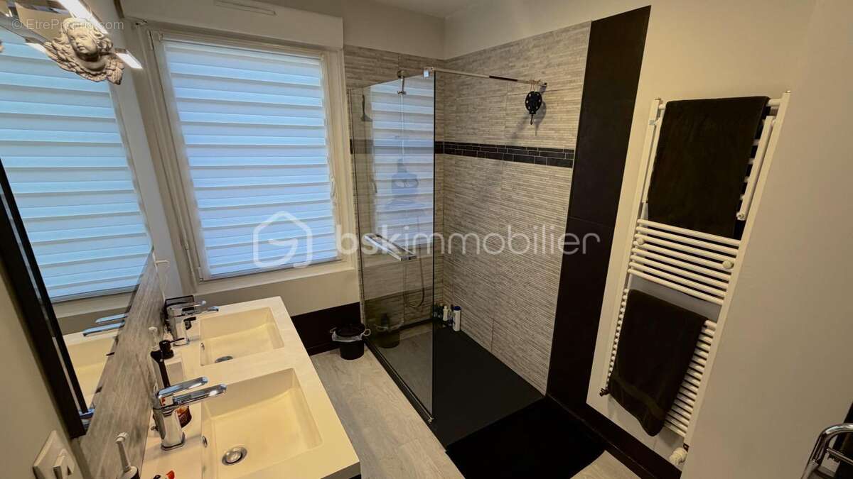 Maison à LA GUERCHE-DE-BRETAGNE