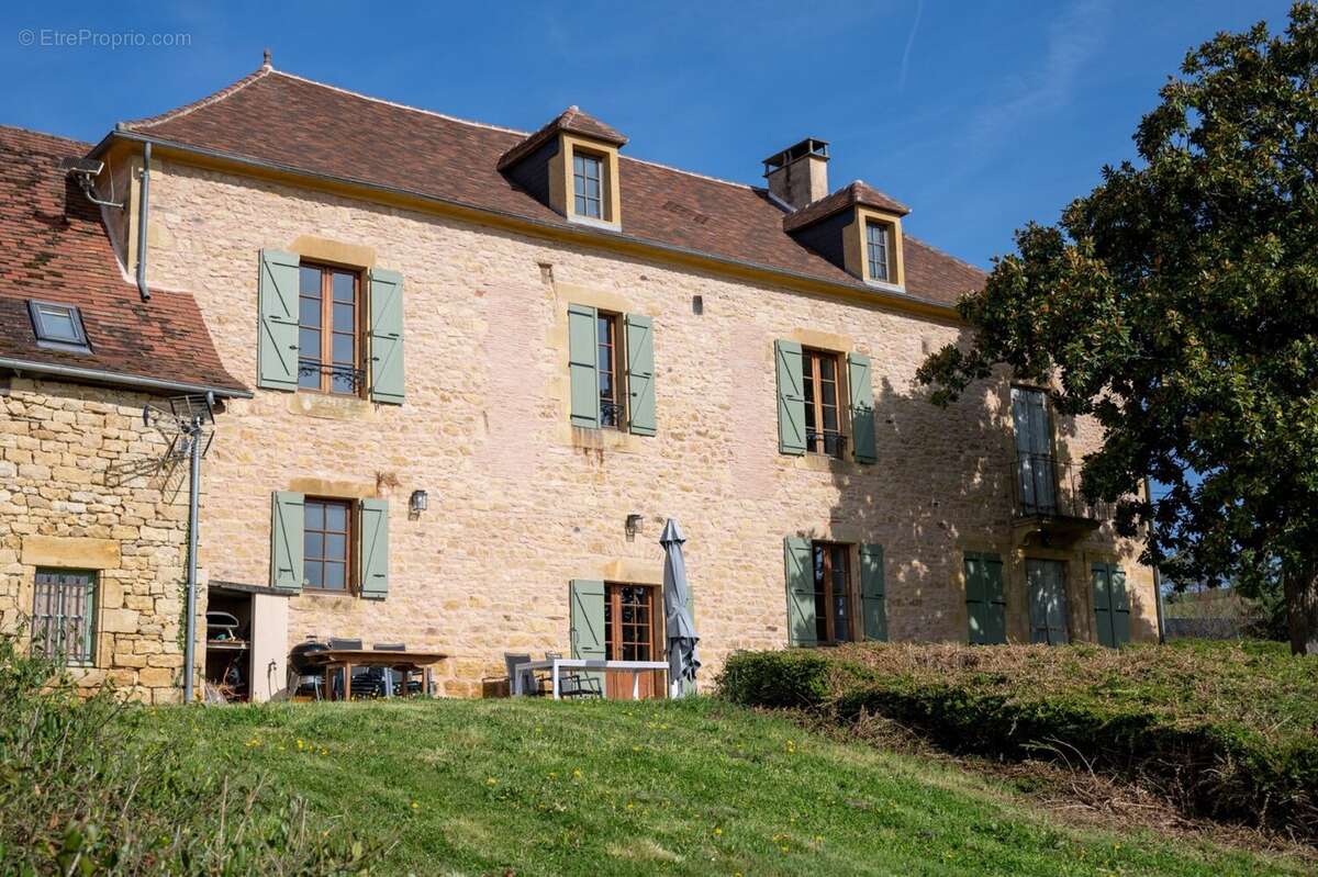 Domaine d'exception en pierre niché au coeur de 2,2 hectares - photo 6