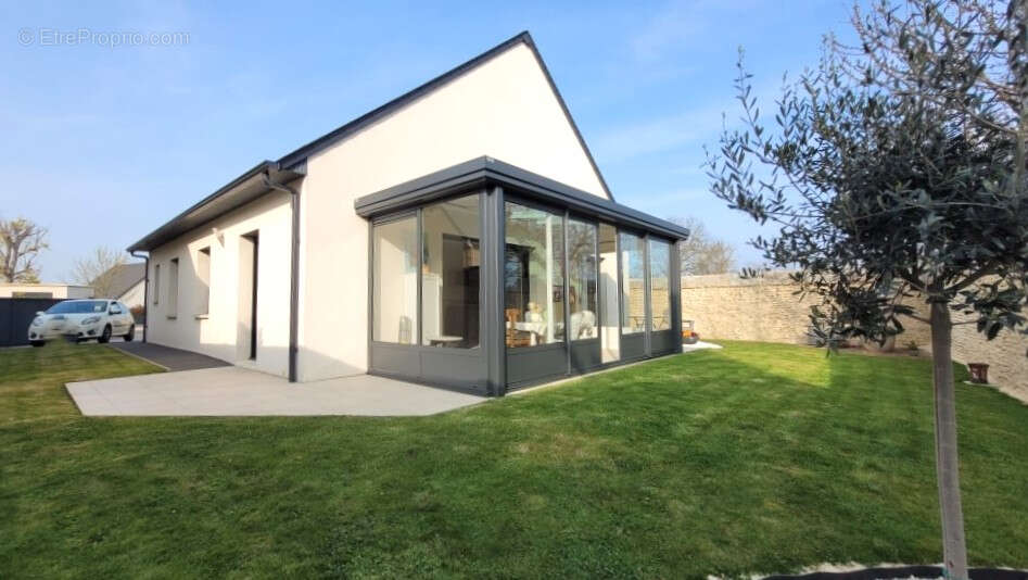 Maison à FRENOUVILLE