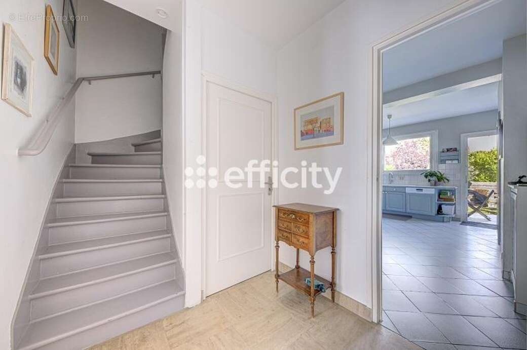 Maison à GARCHES