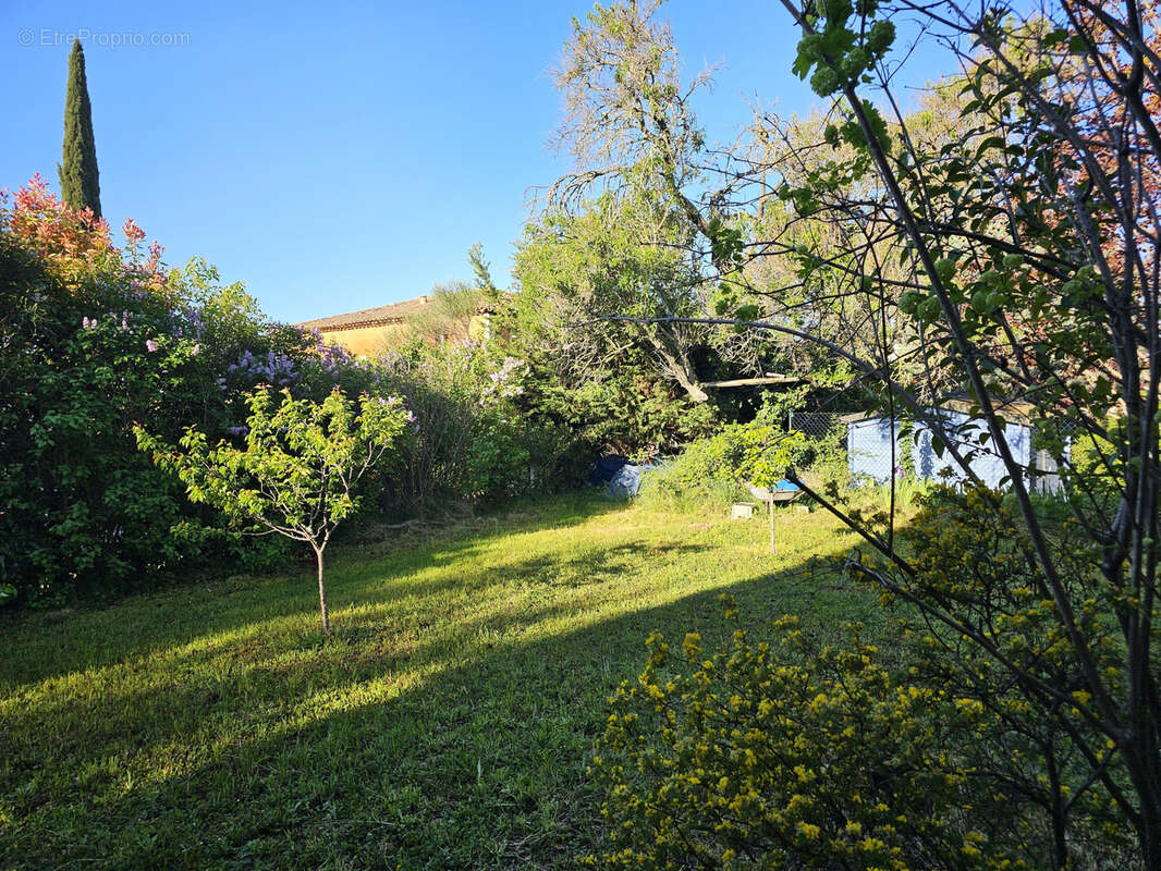 Maison à SAINT-CANNAT