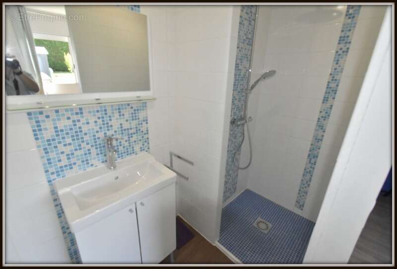 Proche dax ( 10 mn côté est ) - magnifique villa t7 de 2007 plain pied - piscine - 4 salles d'eau - photo 10