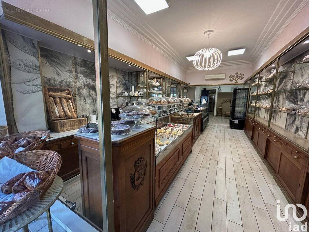 Photo 1 - Commerce à AJACCIO