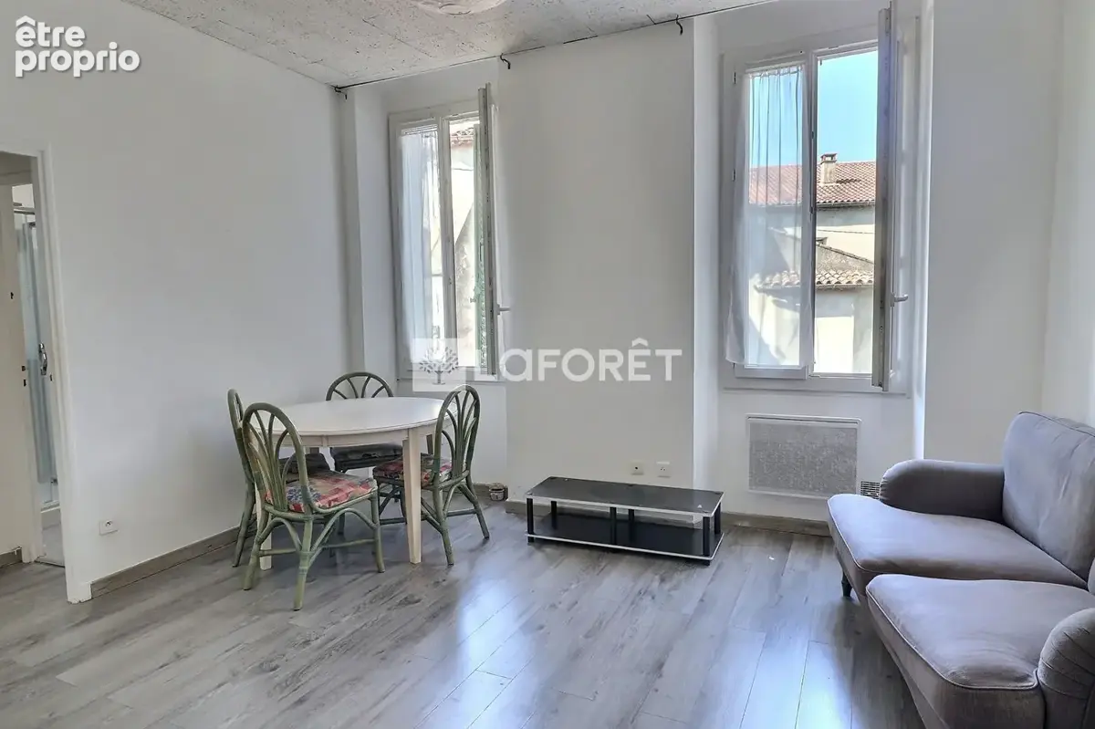 Appartement à CUERS