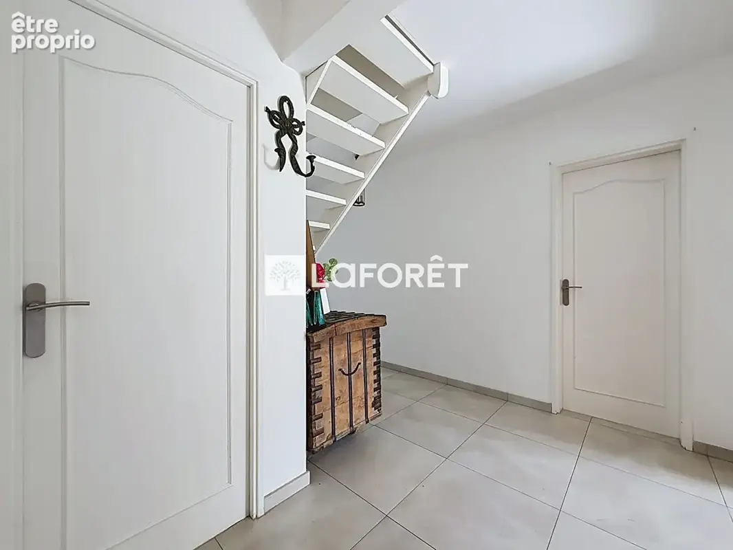 LAFORÊT LUZARCHES présenteMaison Marly La Ville 6 pièce(s) 146 m2 - photo 3