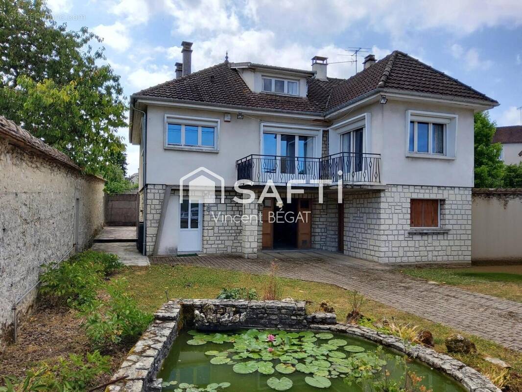 Photo 1 - Maison à MORET-SUR-LOING