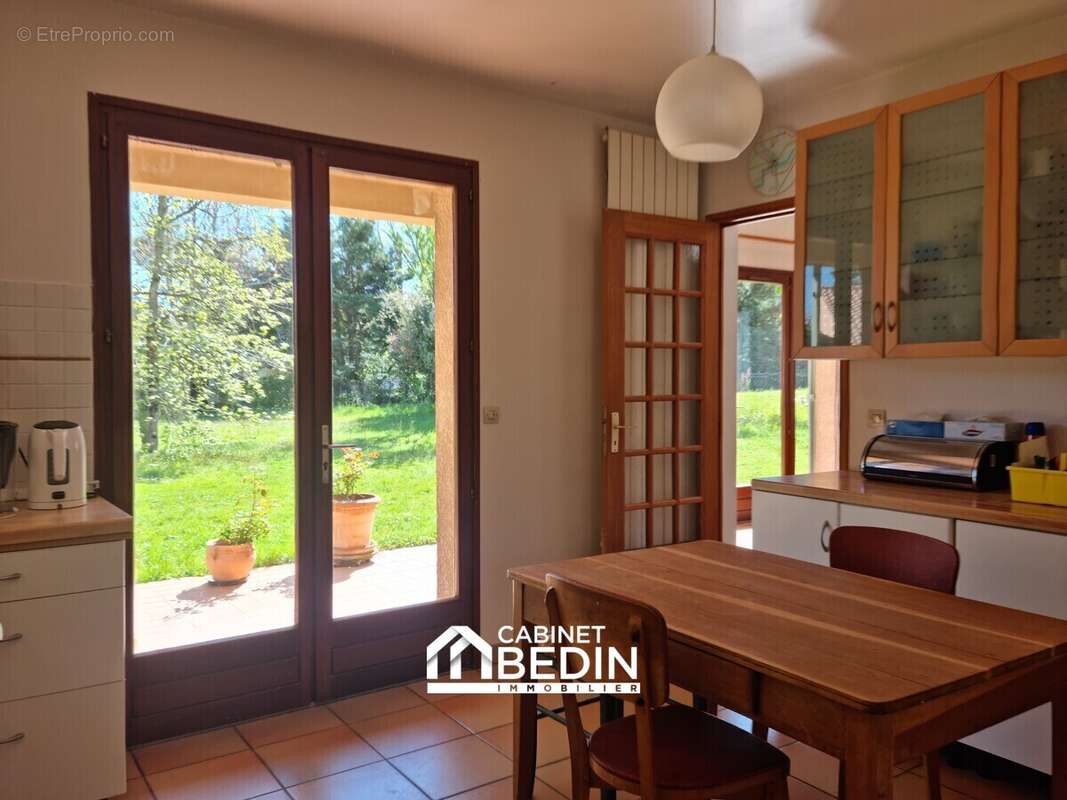Maison 152 m² à Saint-Orens-De-Gameville  - photo 9