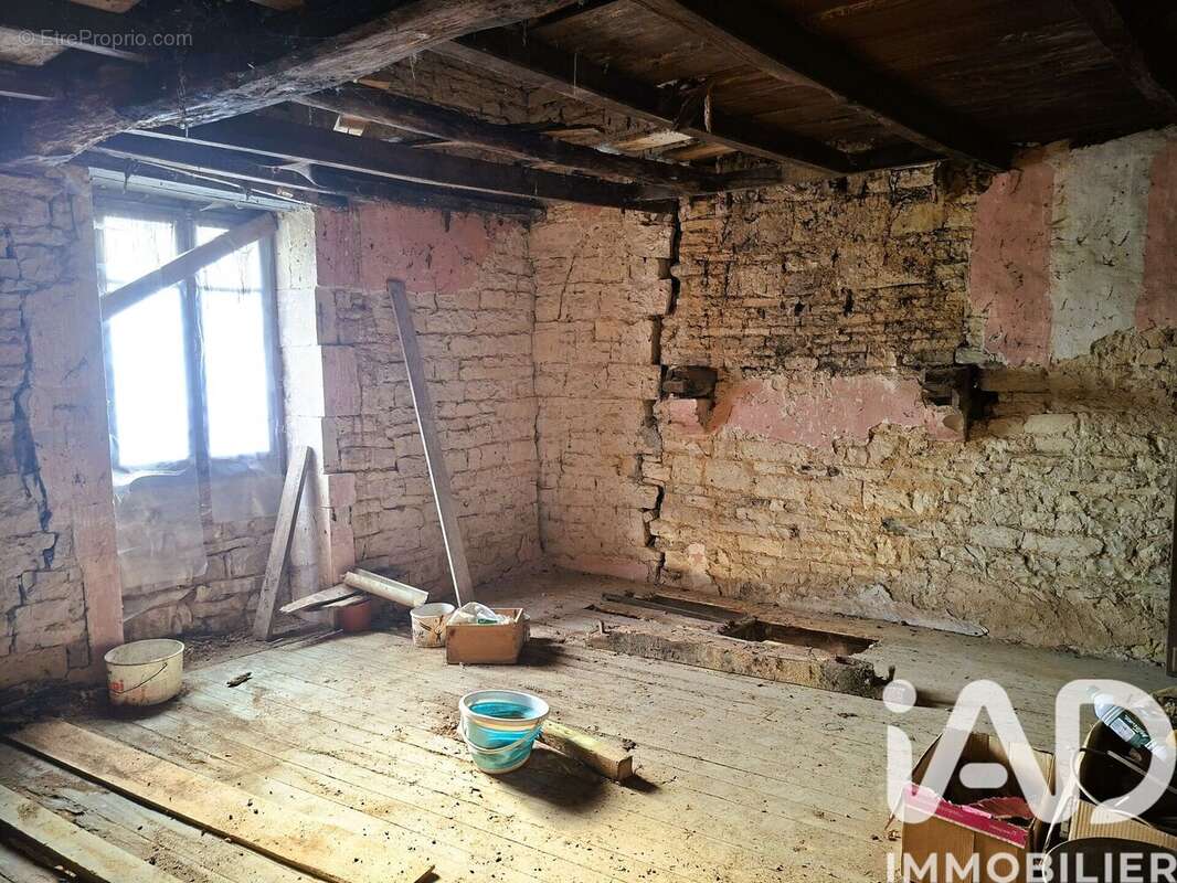 Photo 9 - Maison à CELLETTES