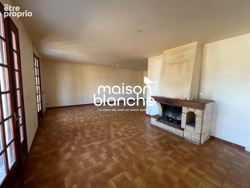 Maison 4 pièces 86 m² à vendre à Coutras (33230) - photo 2