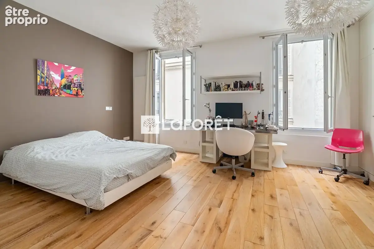 Maison - beaux volumes - standing - professions liberales acceptees - photo 13