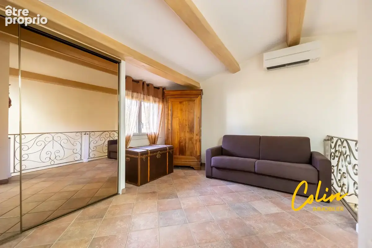 Maison 12 pièces 300 m² à vendre à Marseille-10e (13010) - photo 8