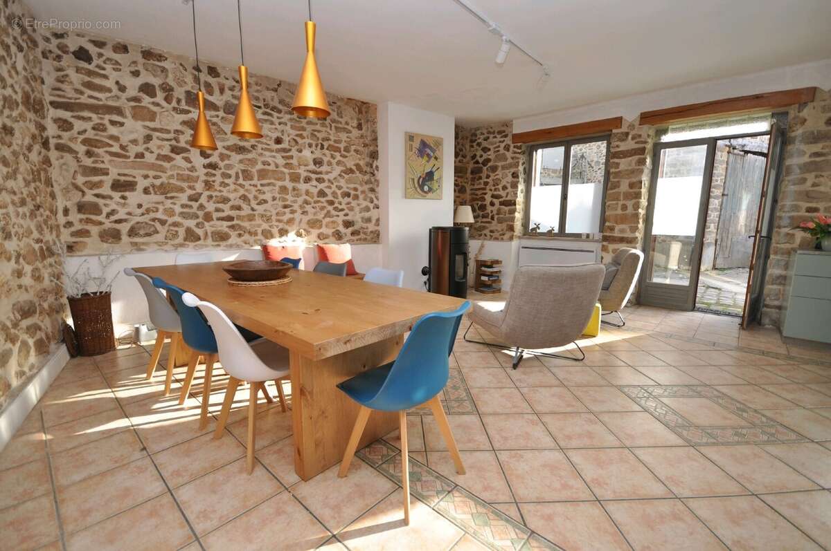 Maison à BOISSY-SOUS-SAINT-YON