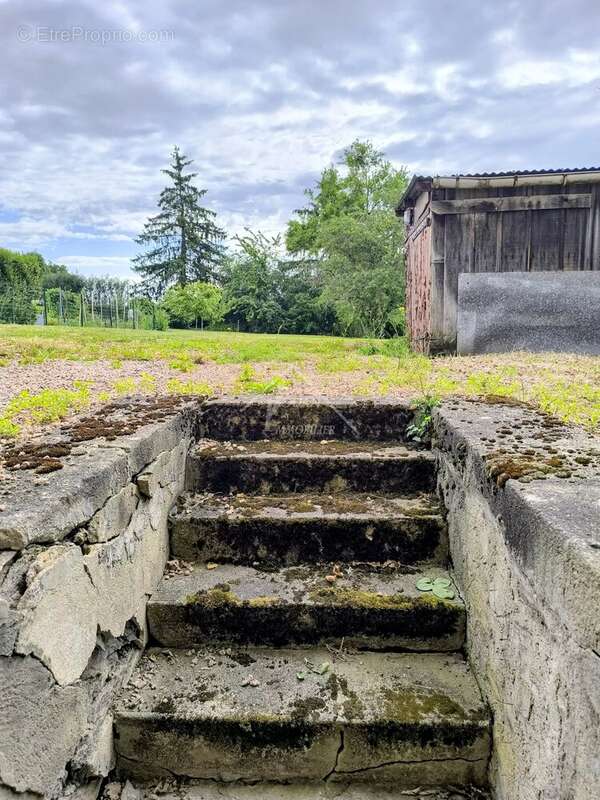 Maison à SAINT-ELOY-LES-MINES