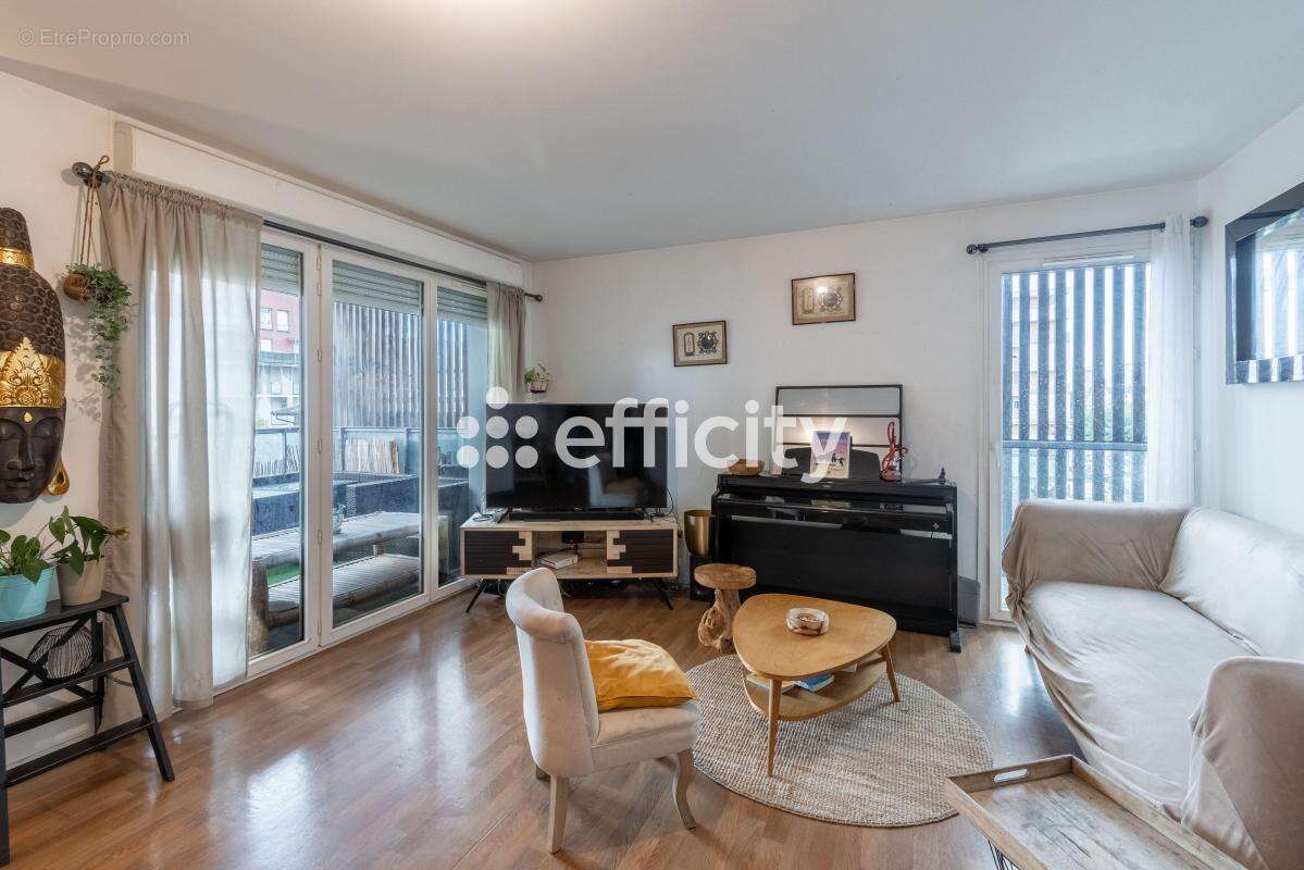 Appartement à CHOISY-LE-ROI