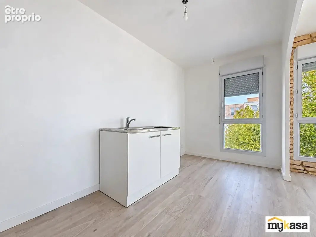 Appartement Port De Bouc 4 pièce(s) 82.71 m2 - photo 8