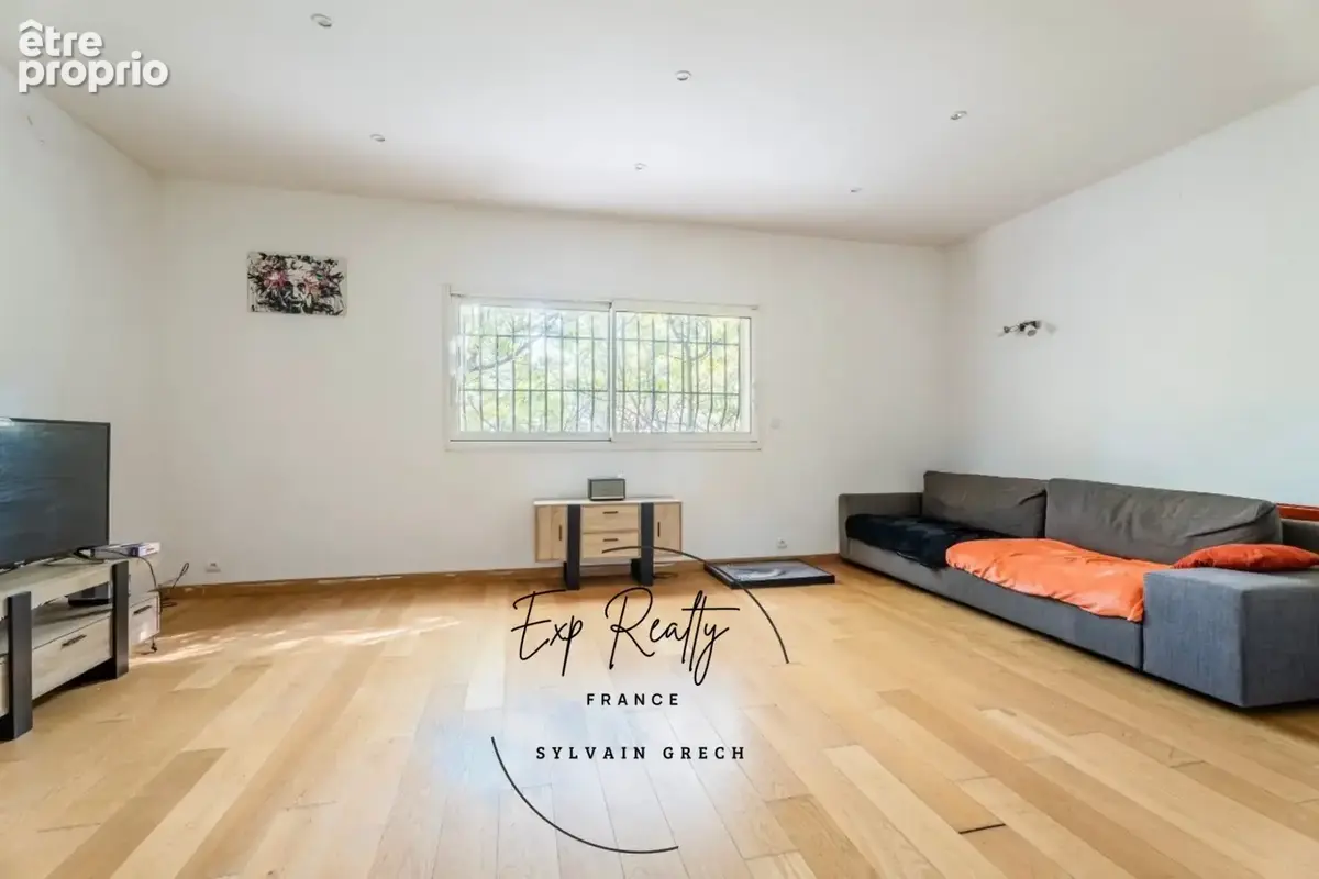 Maison 6 pièces 394 m² à vendre à Aubagne (13400) - photo 9