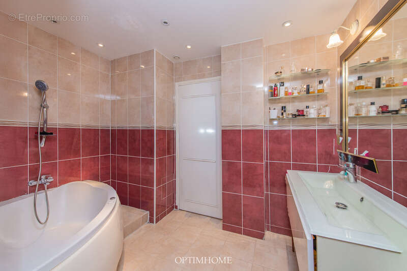 Appartement à LE CHESNAY