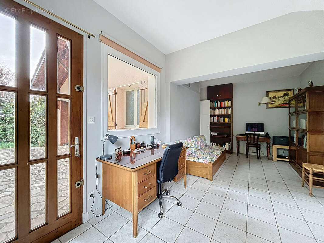 Maison à FRANCHEVILLE