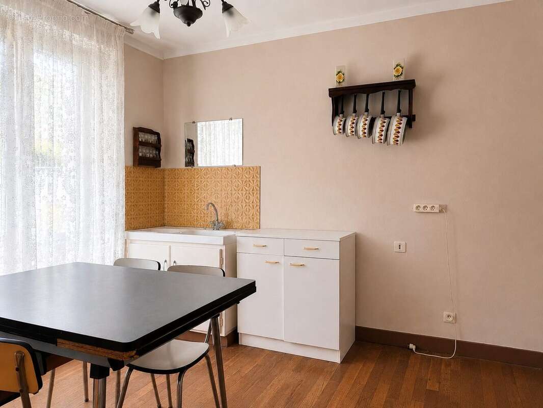 Maison 115 m² à Saint-Meloir-Des-Ondes  - photo 7