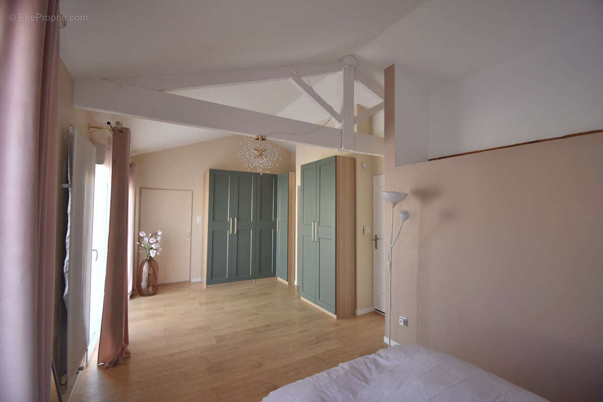 Maison à AIGREFEUILLE-SUR-MAINE