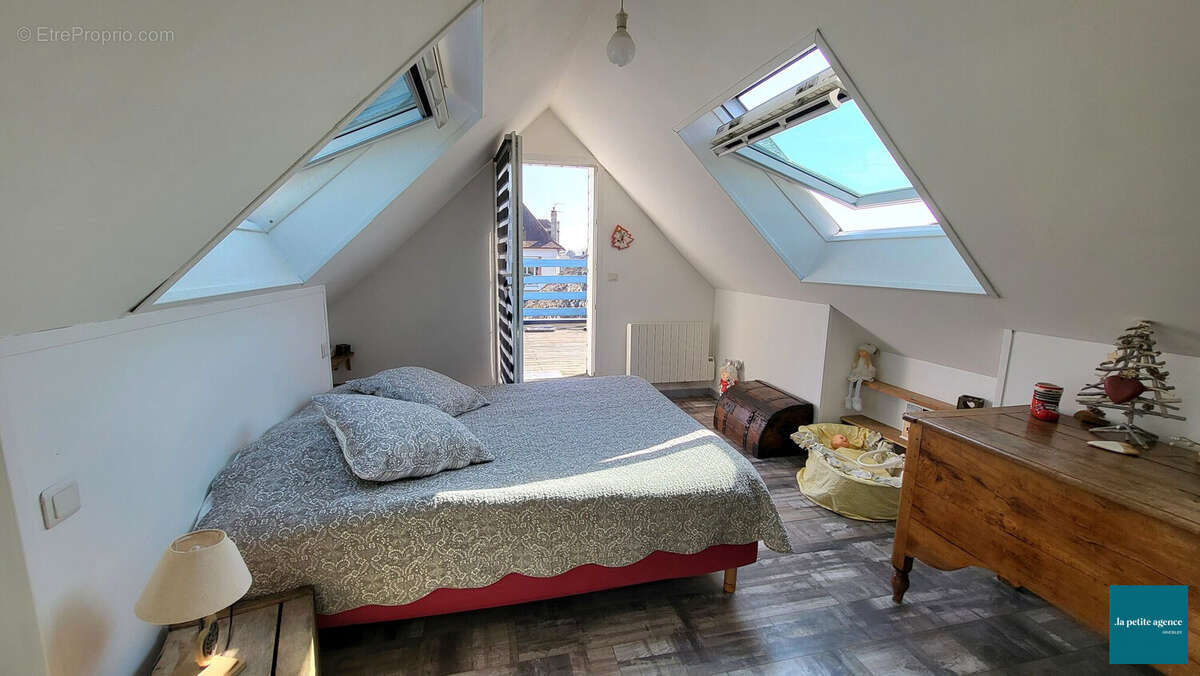 Maison à MERVILLE-FRANCEVILLE-PLAGE