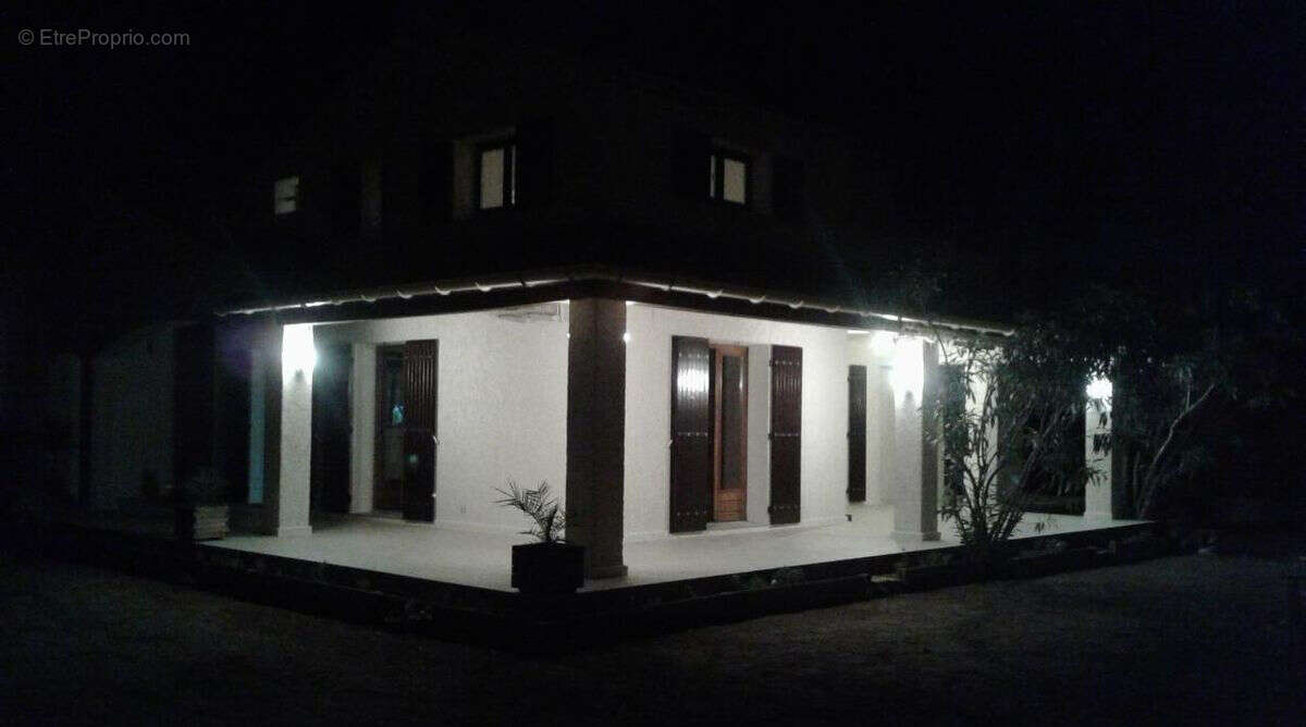 Maison à BAGNOLS-SUR-CEZE