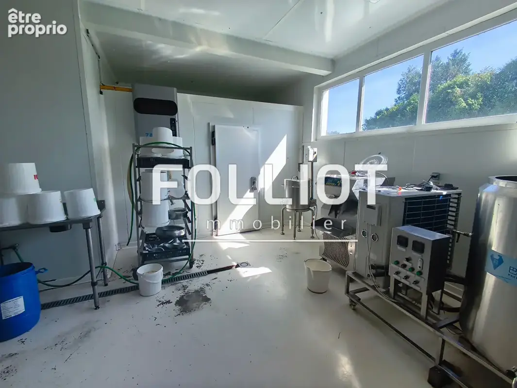 A VENDRE-Local commercial Gavray Sur Sienne 250 m2 - photo 10