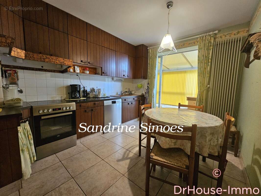 Maison à MONTMORILLON