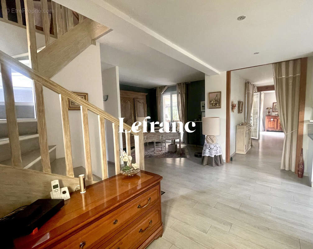 Maison à BOUTIGNY-SUR-ESSONNE