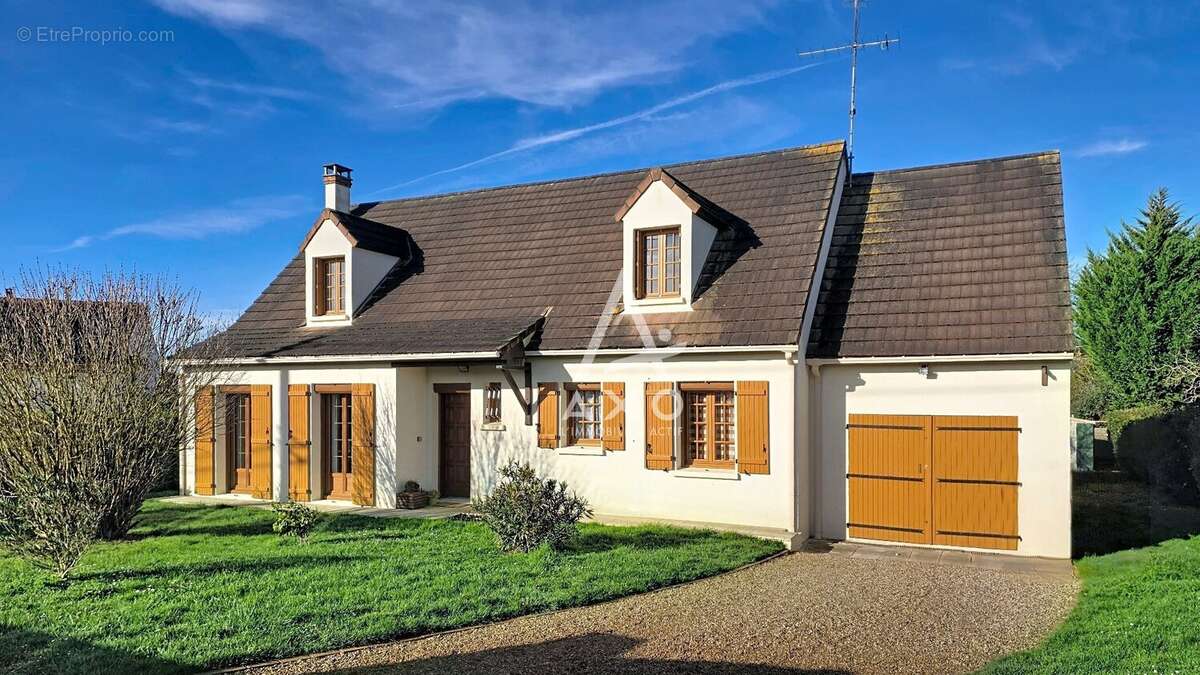 Maison à CEPOY