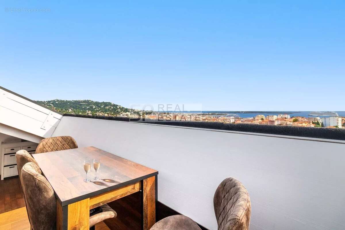Appartement à CANNES