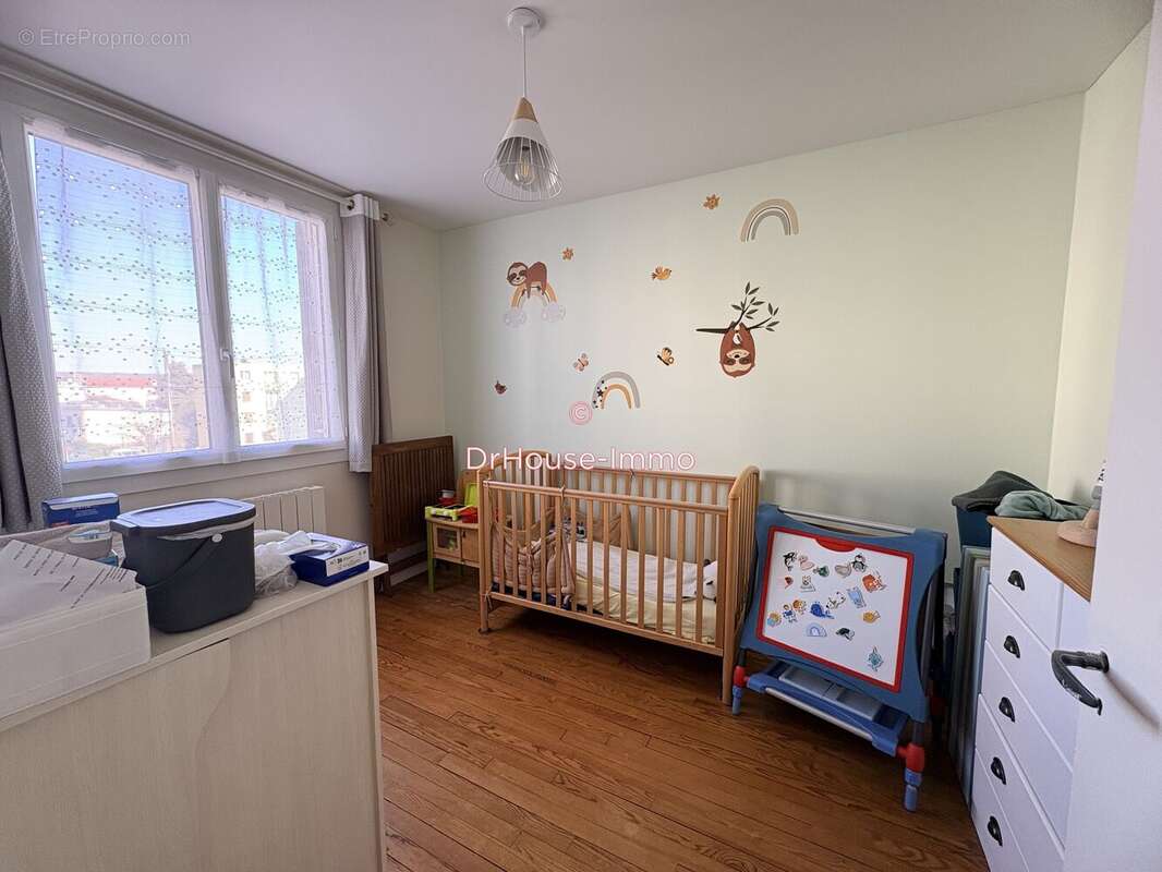 Appartement à MANTES-LA-VILLE