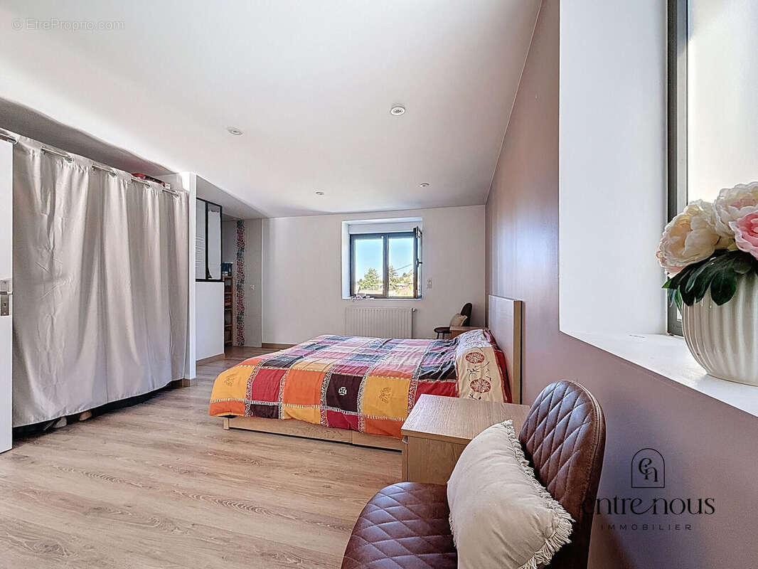 Photo 7 - Maison à OYTIER-SAINT-OBLAS