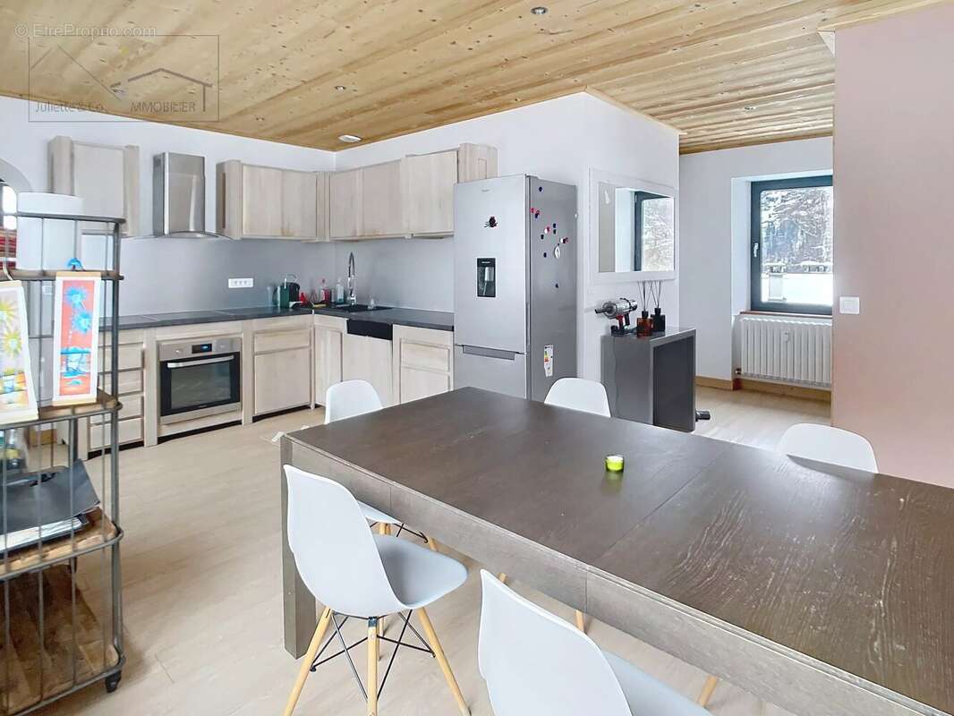 Appartement à LES HOUCHES