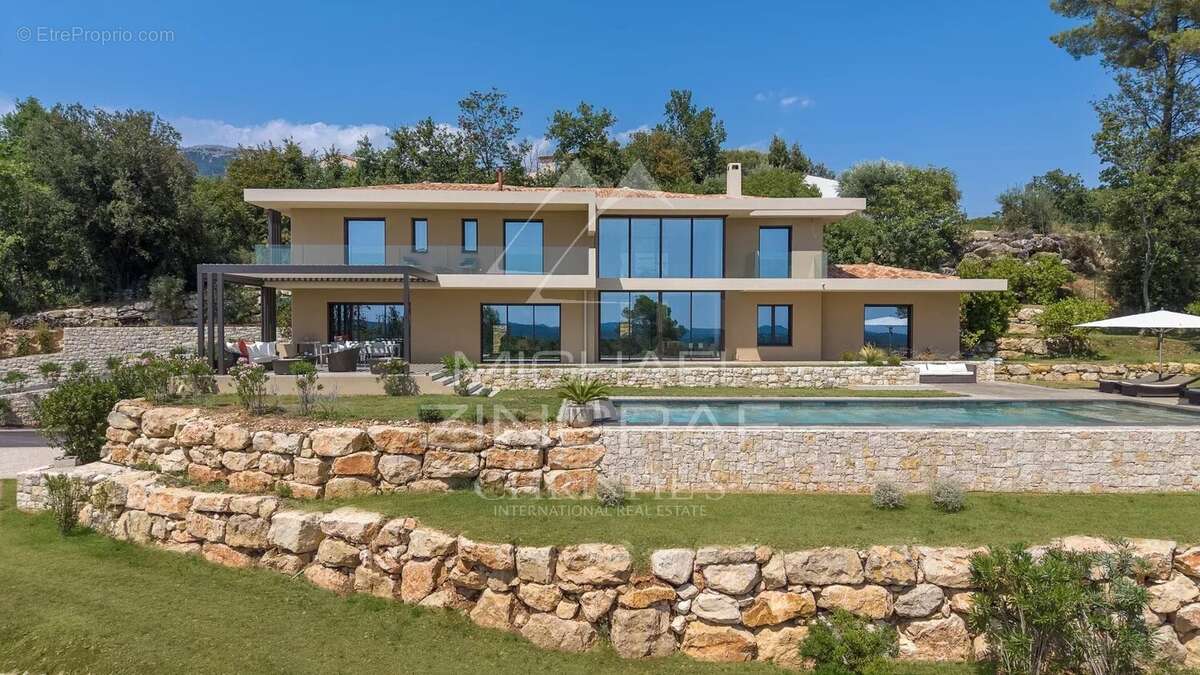 Une signature architecturale contemporaine avec panorama d'exception - photo 2