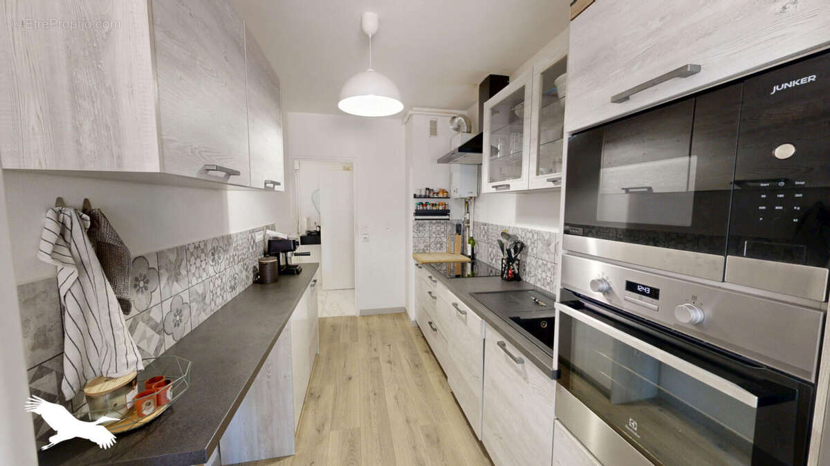 Appartement à MARSEILLE-12E