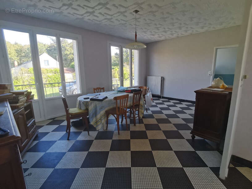 Maison à SAINT-PATRICE