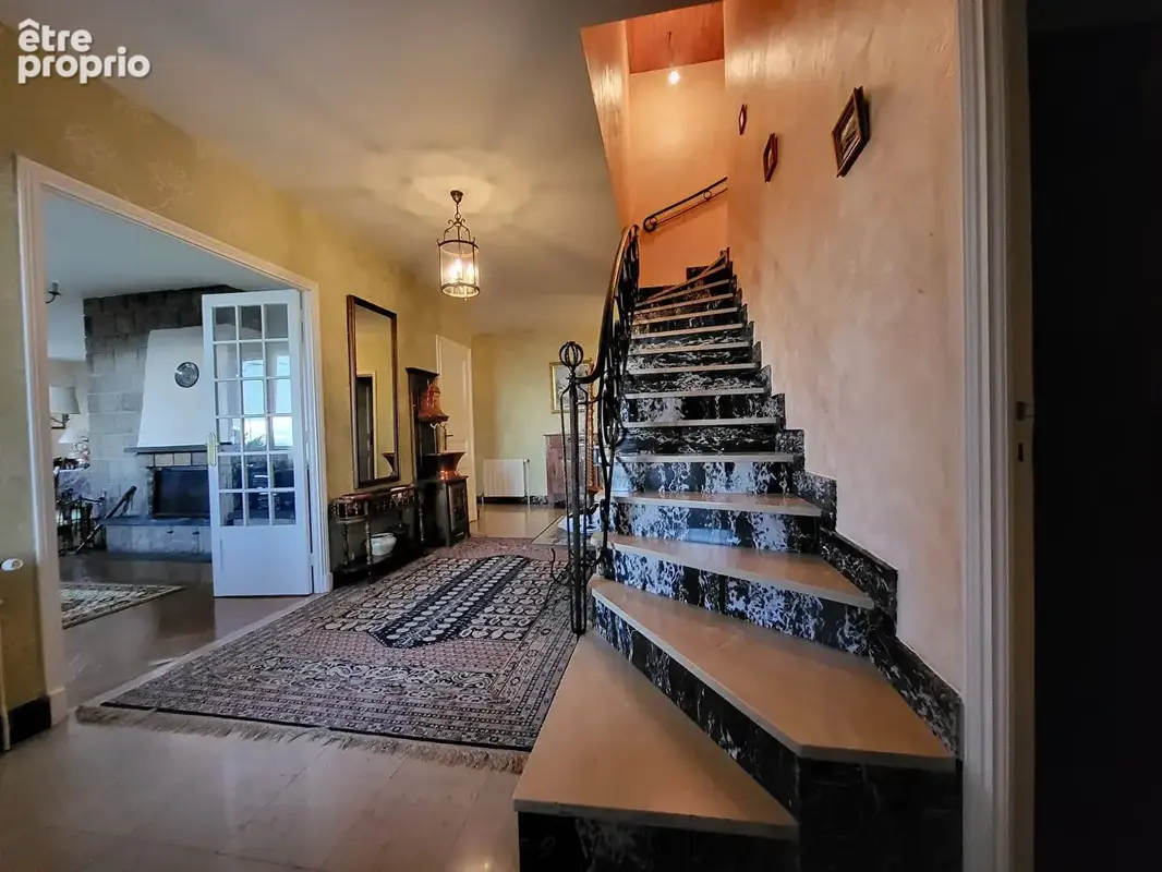 VASTE MAISON Multiples possibilités pour investisseur comme un COLIVING - photo 5