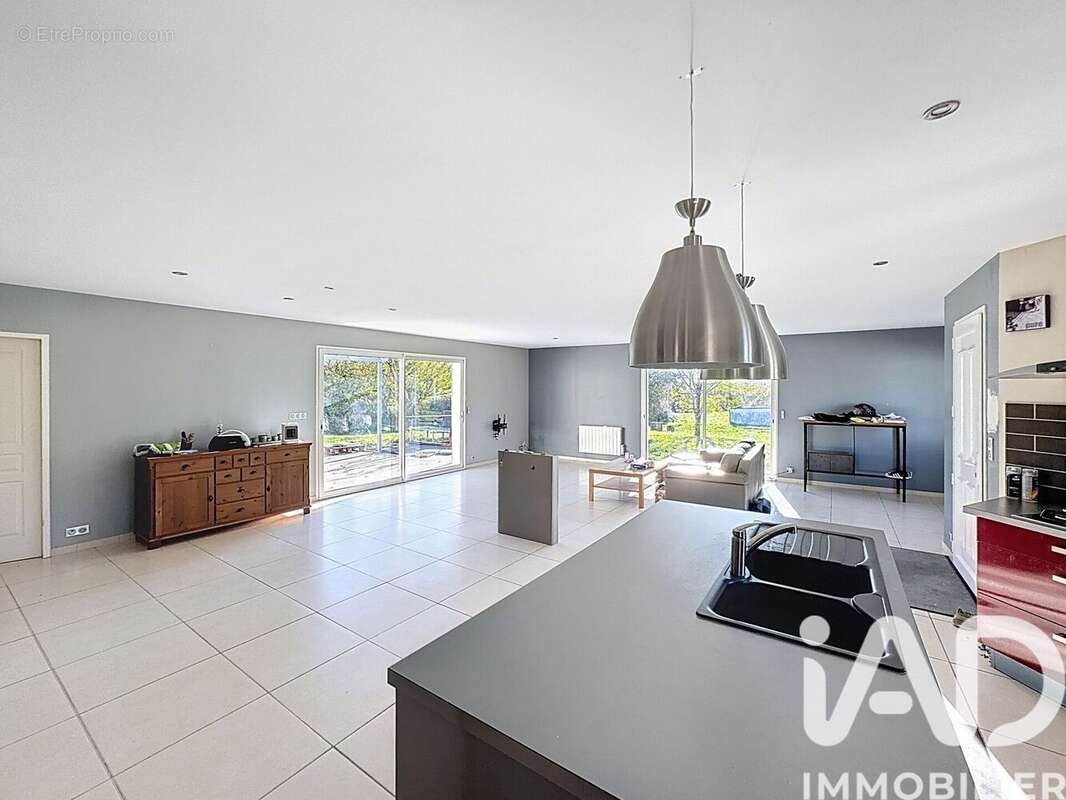 Photo 5 - Maison à MOUTHIERS-SUR-BOEME